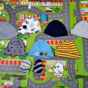 Nb Baby Hats and Mittens